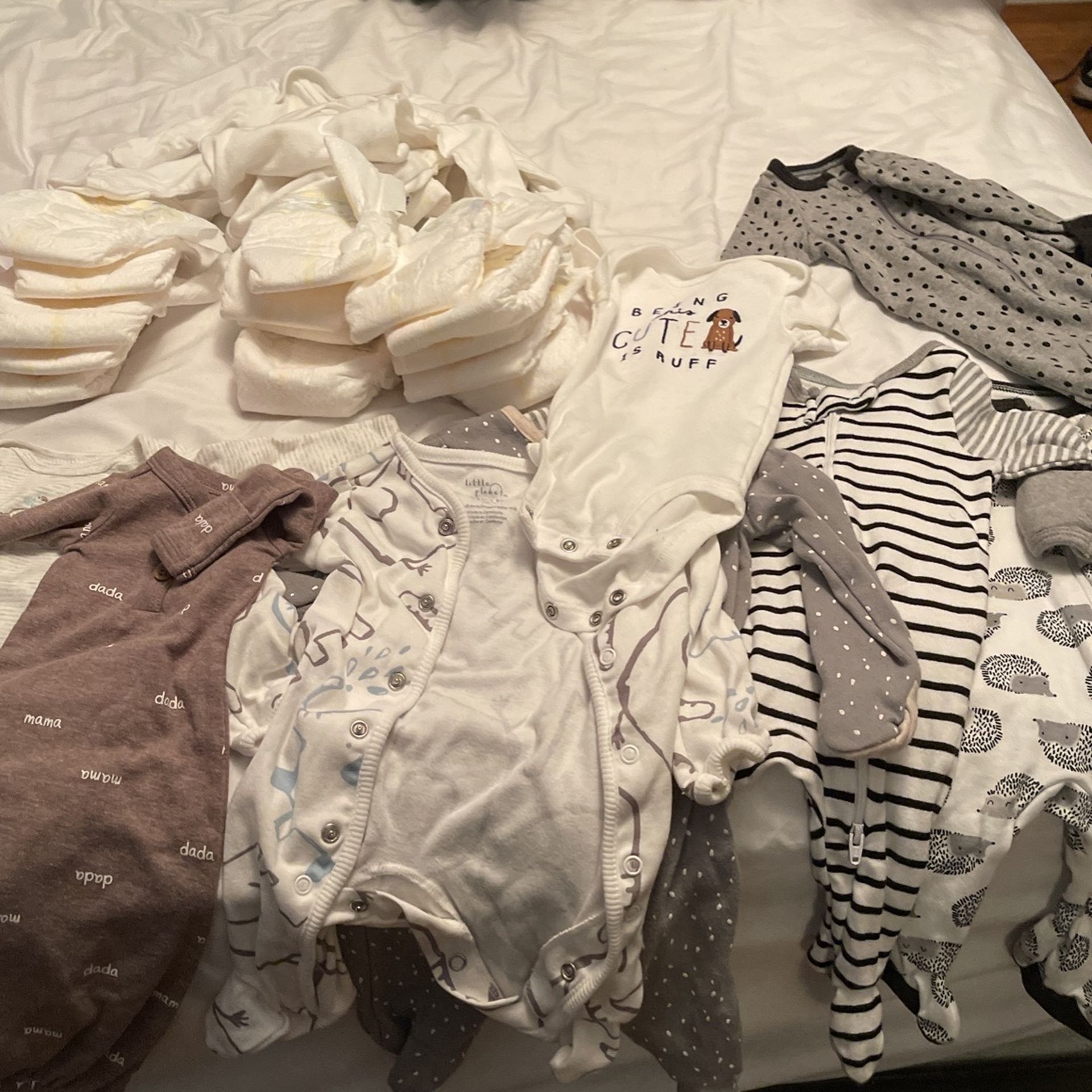 Free Newborn Clothes (boy)