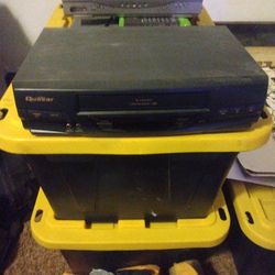Quasar Vcr VHS Player 