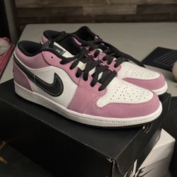 Air Jordan 1 SE