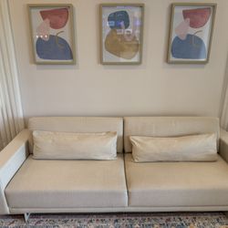 Beautiful Sofa - 3 Seats In Great Condition