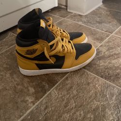Jordan 1 Retro High Pollen