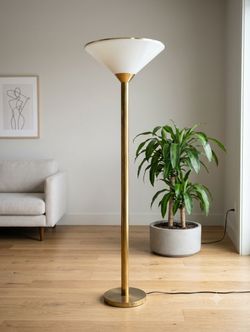 Vintage Torcheire Tall Lamp