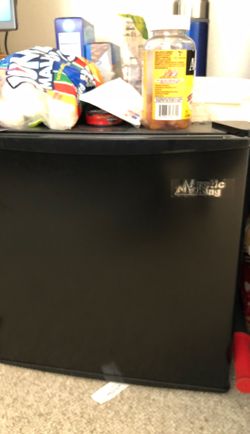 Mini fridge