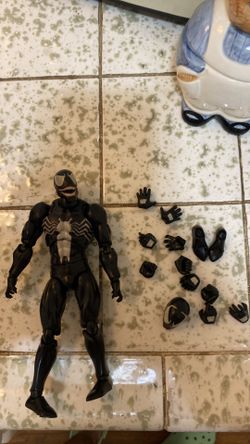 Mafex K.O. Venom custom painted black