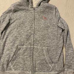 Girl’s Abercrombie and Fitch Sherpa sweatshirt size 15/16