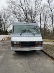 23 Ft RV  , 454 chevy big block motor with only 36k!