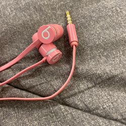 urbeats pink