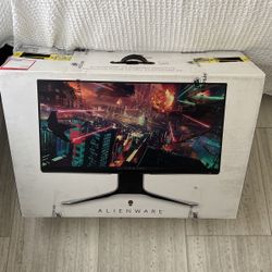 Alien Ware Monitor 
