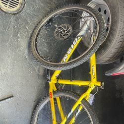 Giant Yukon 26 Inch 