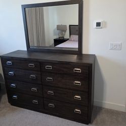 Mirror Dresser
