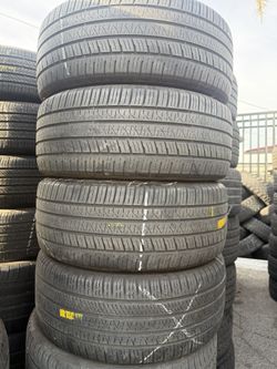 Vendo 235/45/R18 Instacion Y Balance Las 4 Por $160 