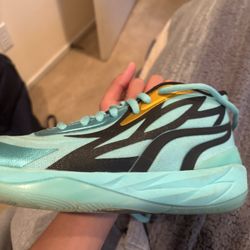 Lamelo Ball Puma Shoe Size 8 Men