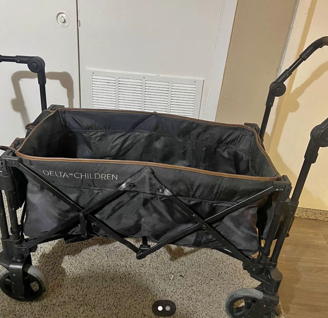 Delta Children Wagon