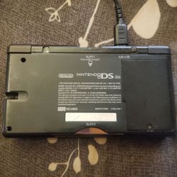 Nintendo DS Lite