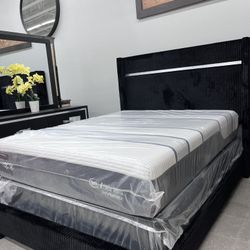 4pc Queen Bedroom Set ‼️ Only $799‼️