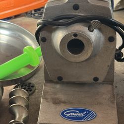Commercial Meat Grinder 