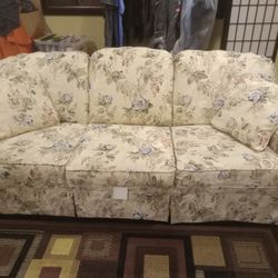 Lazboy Sofa 