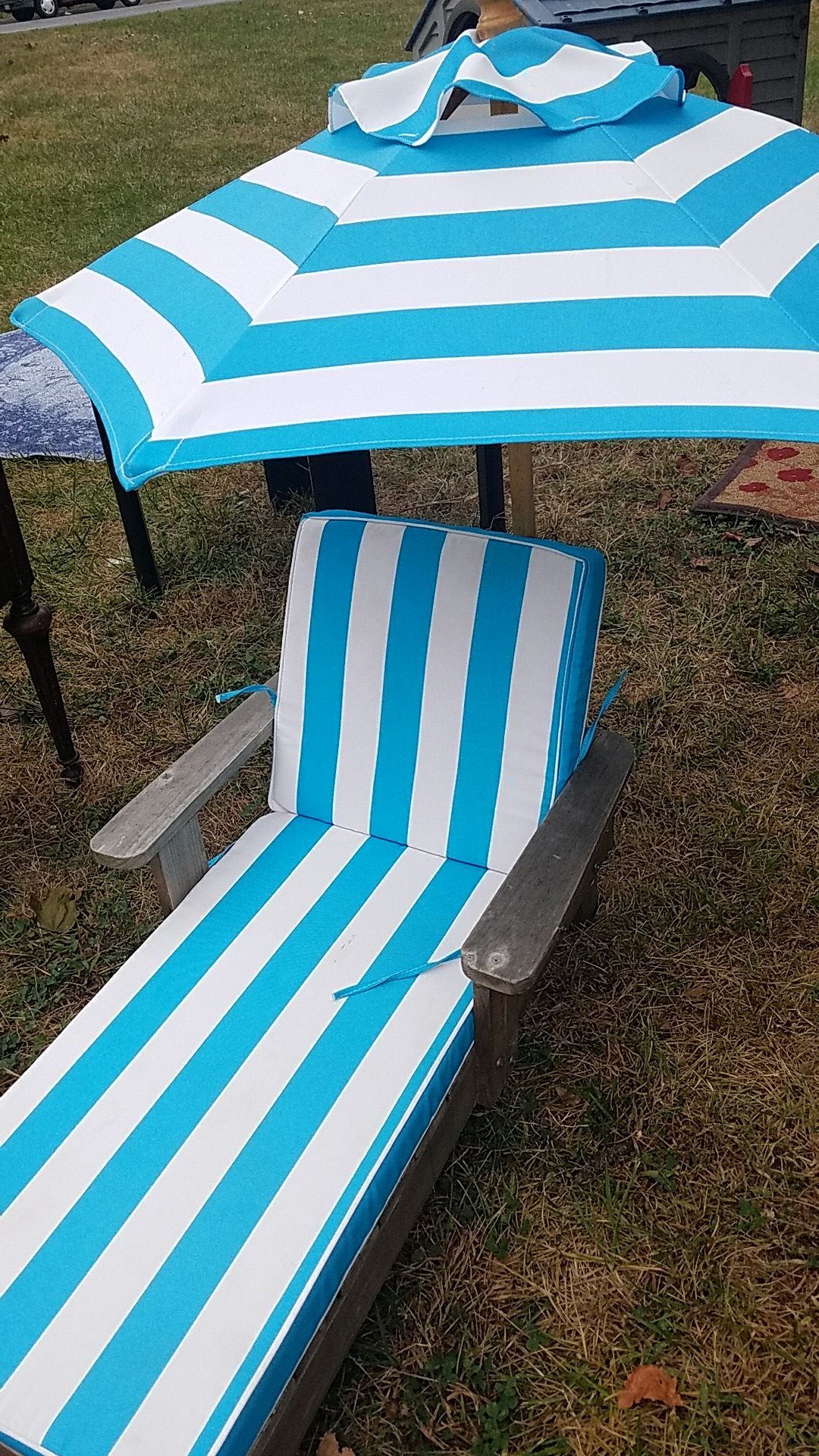 Child's lounge chair