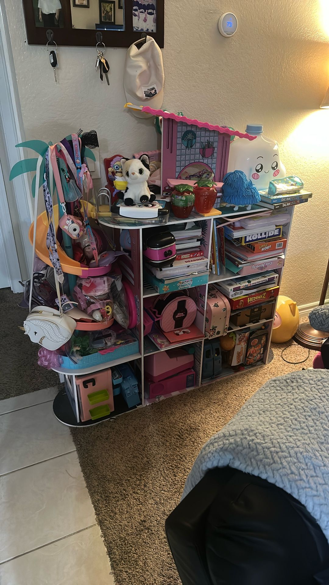 LOL DOLL HOUSE