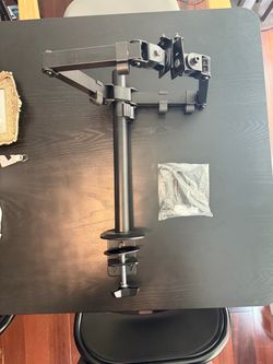 Mount-It dual monitor mount