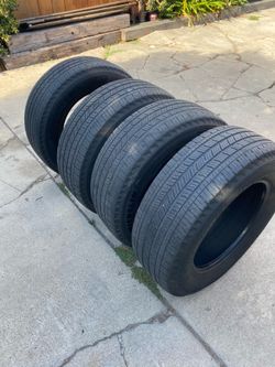 4 Michelin used tires 265/65/R18