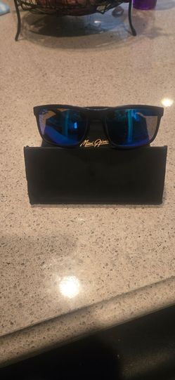 Maui Jim Sunglasses with Blue Mirror Lenses