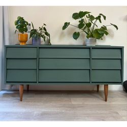 Mid Century Modern Dresser | Sideboard