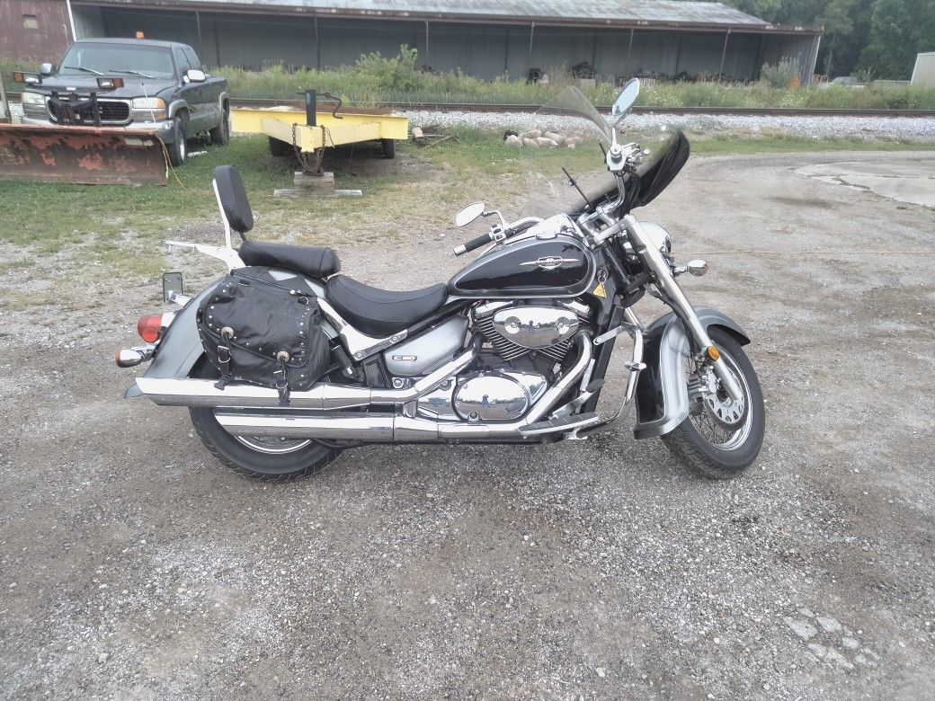 2005 Suzuki C-50 boulevard