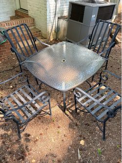 Outdoor Patio Table & 4 Chairs Set – Metal Frame Glass Top