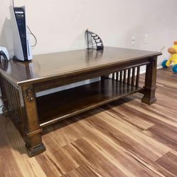 Two Side Table And Coffee Table 