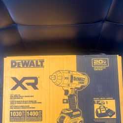 DEWALT HIGH TORQUE IMPACT WRENCH