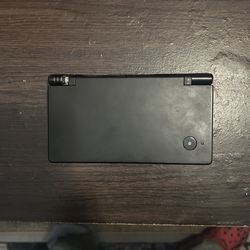 Black DSi