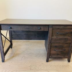 Stylish Writing Desk
