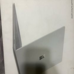Microsoft Surface Laptop (1st Gen)