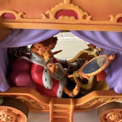 35th Anniversary Robinhood Snow globe 