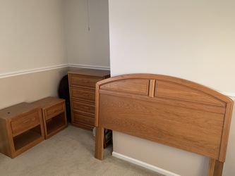Bedroom Headboard, Dresser, and 2 Night Stands Thumbnail