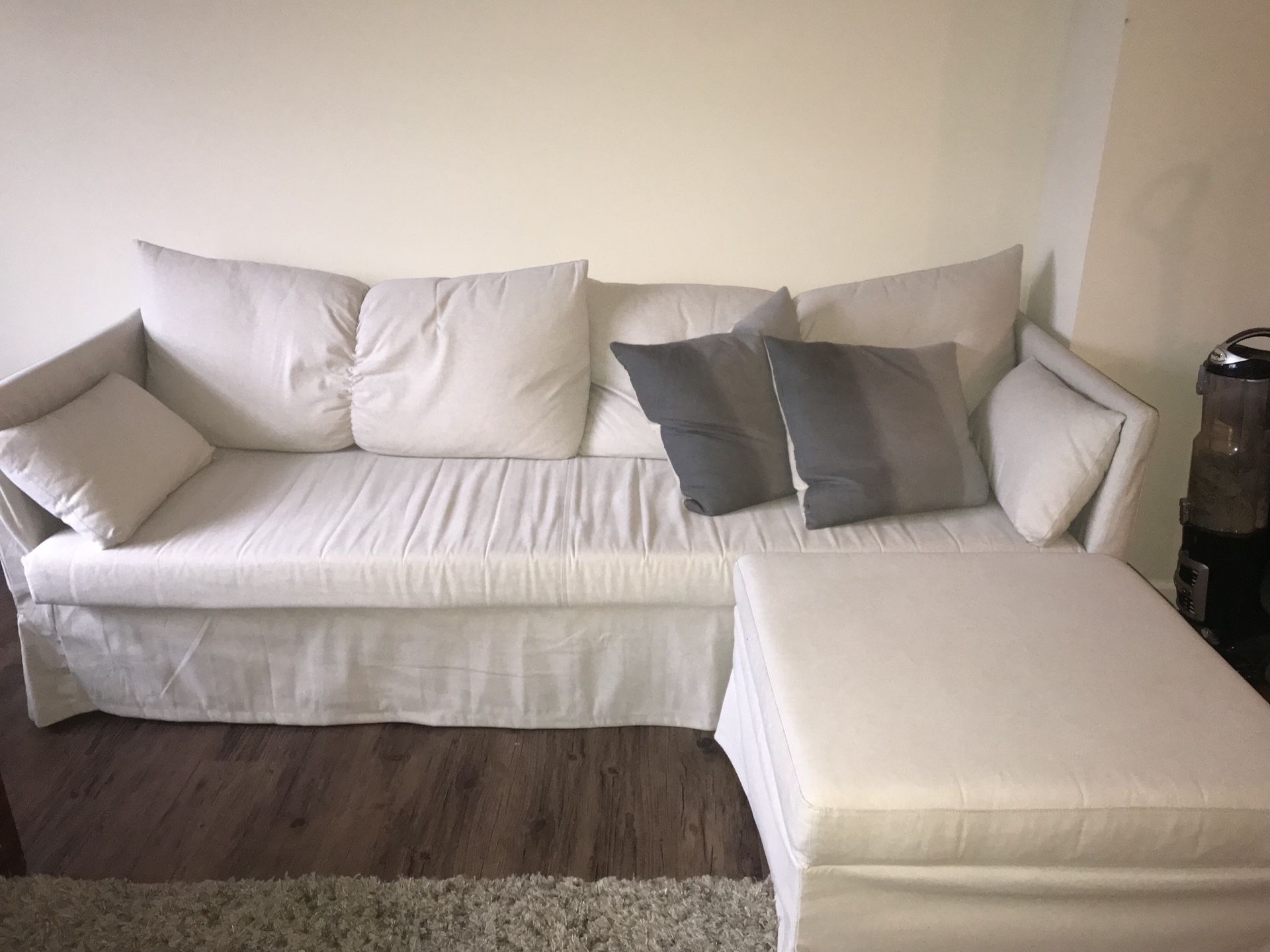 Sectional Couch with Storage Cube