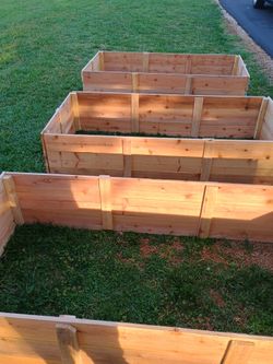 Cedar Raised Garden Beds ( With Driveway Drop Off)