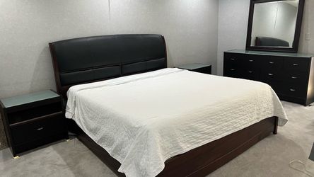 5 Pc King Bedroom Set