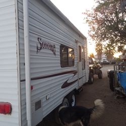 2004 Camping Trailer 