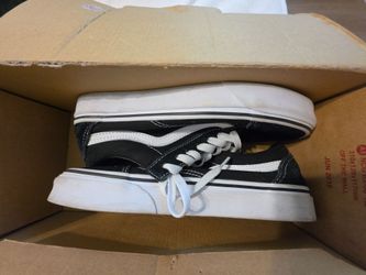 Womens vans 7 Us size