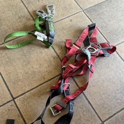 MSA SAFETY HARNESS