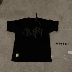 Amiri Shirt Size Medium Can Fit Small