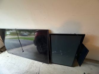 TV and Treadmill for free