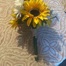 Sun Flower Bouquet New In A Box 