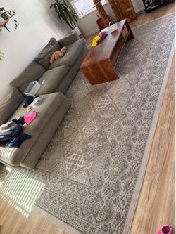Area rug