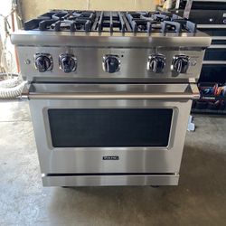 Viking Gas Range‼️