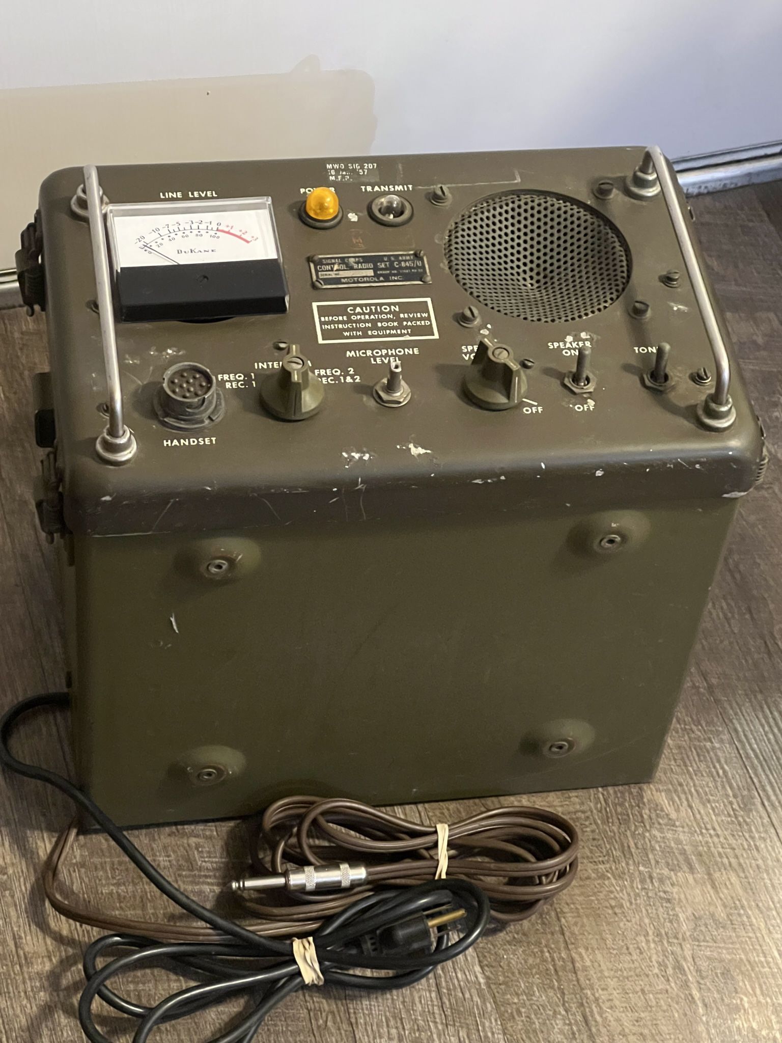 Vintage MotorolaControl radio Set C-845/U