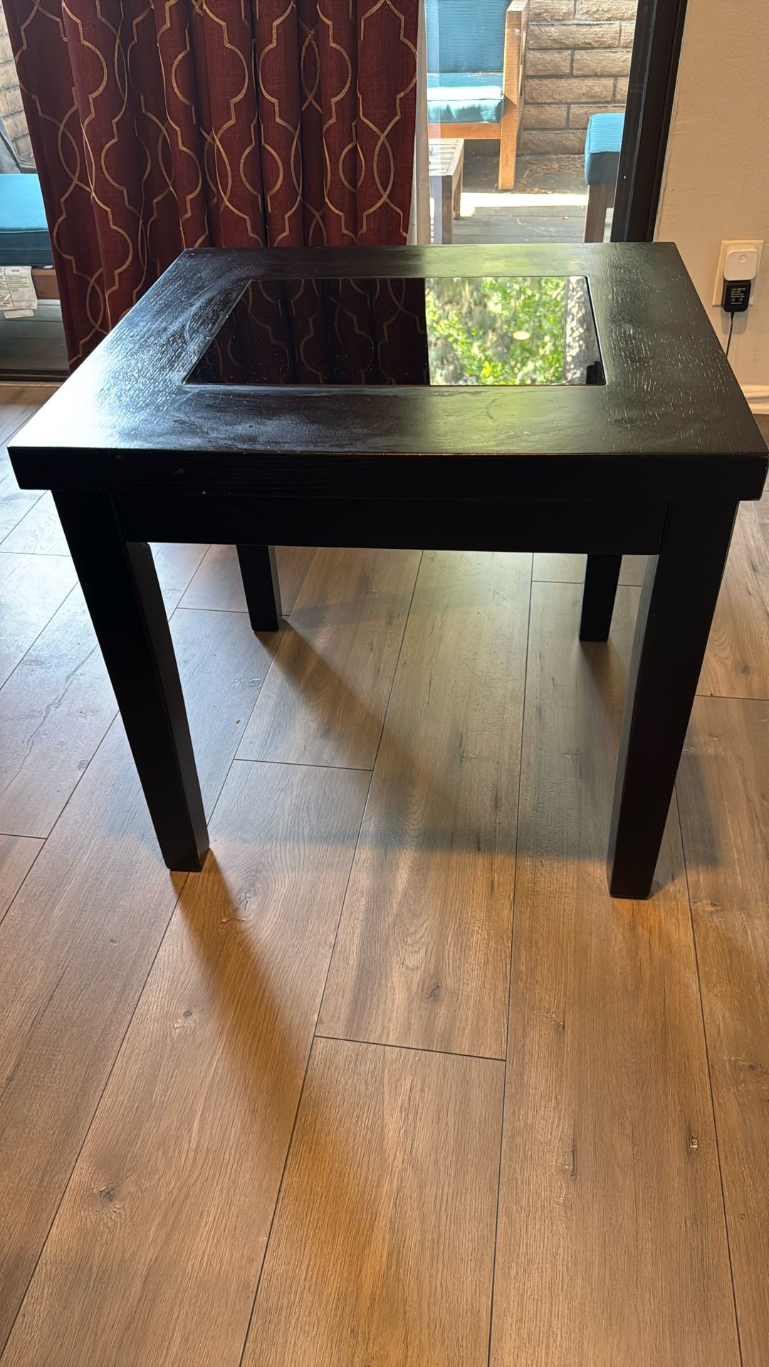 Side Coffee Table - must Go
