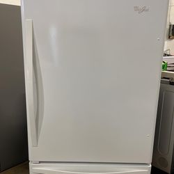 Whirlpool 30” Wide Bottom Freezer Refrigerator 
